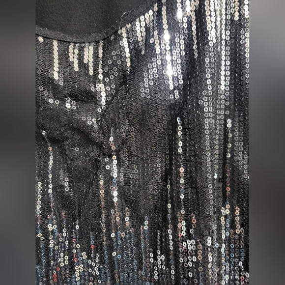 Lavish - Black Tank Top with Silver Sequins - 2X - Picture 5 of 6